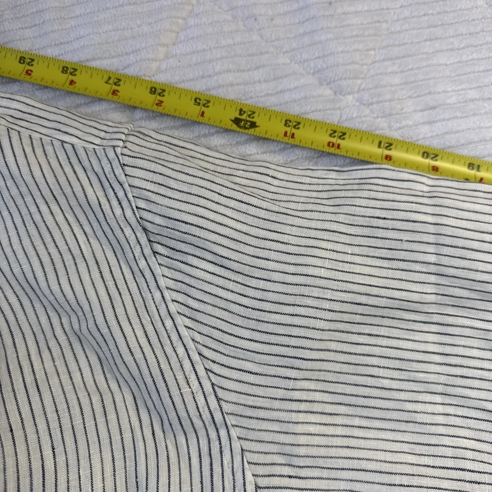 NWT Uniqlo premium linen standup collar shirt White Blue Stripes Medium Preppy - Picture 8 of 11